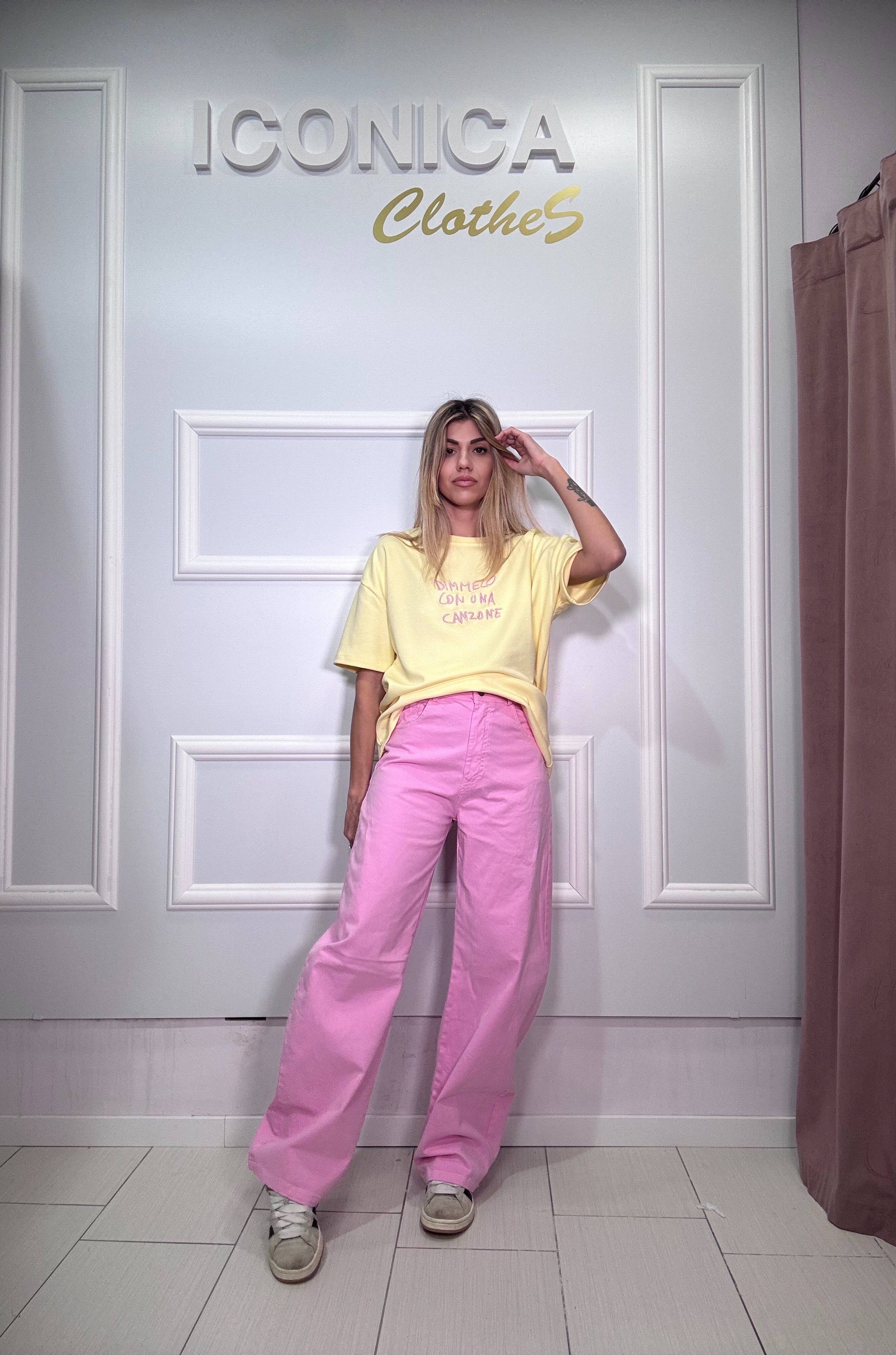 Dimmelo con una canzone